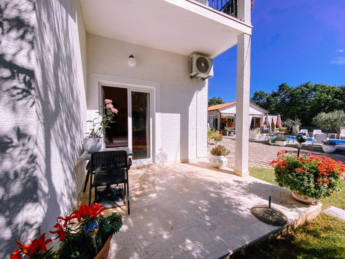 Guest House Sosi Umag Buitenkant foto