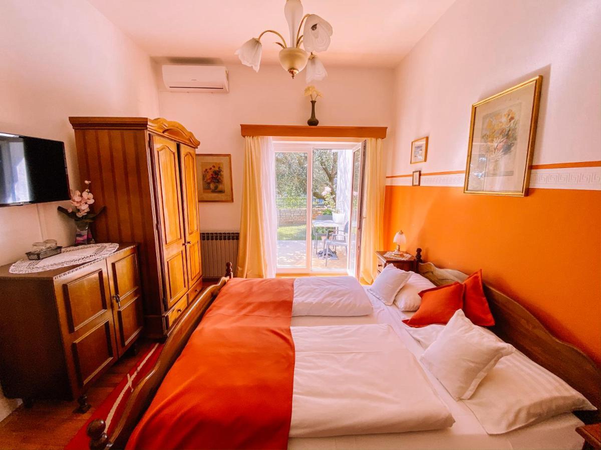 Guest House Sosi Umag Buitenkant foto
