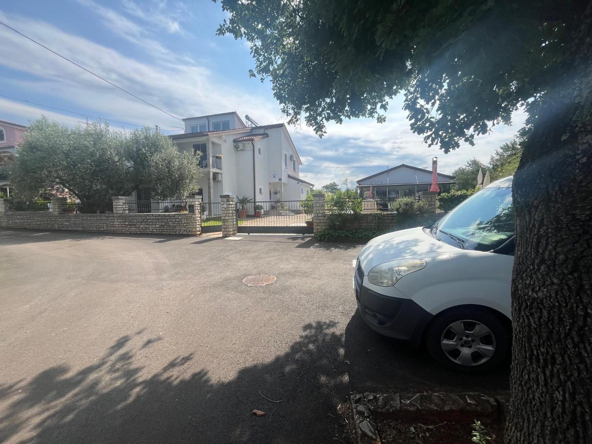 Guest House Sosi Umag Buitenkant foto