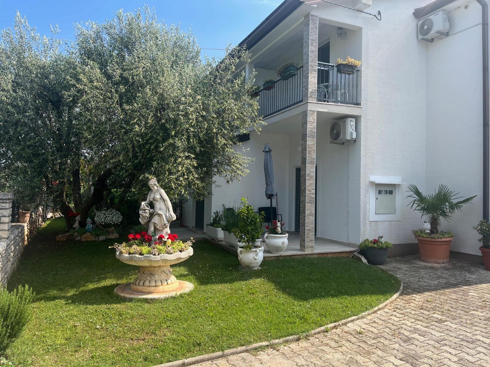 Guest House Sosi Umag Buitenkant foto