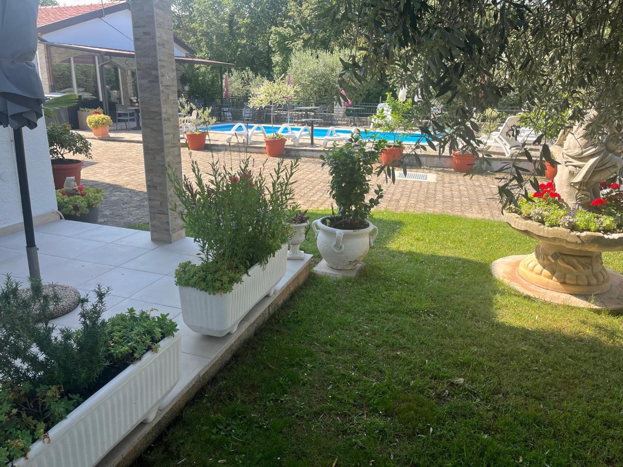 Guest House Sosi Umag Buitenkant foto